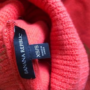 Banana republic orange turtle neck sweater